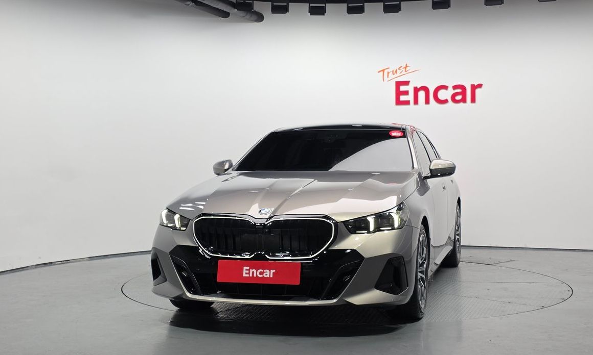 BMW 5-Series 2026