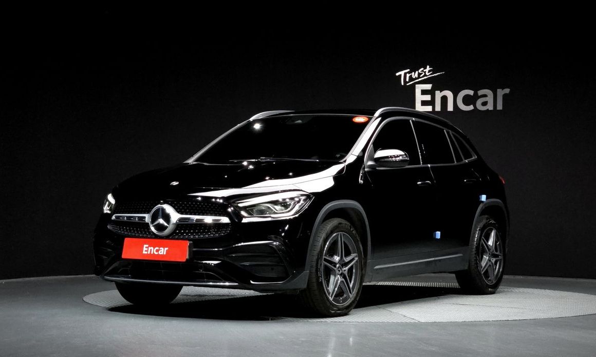 Mercedes-Benz GLA-Class 2020