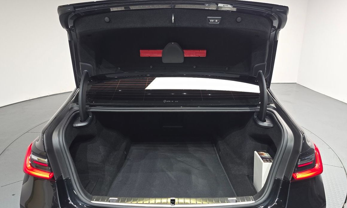 BMW 7-Series 2022