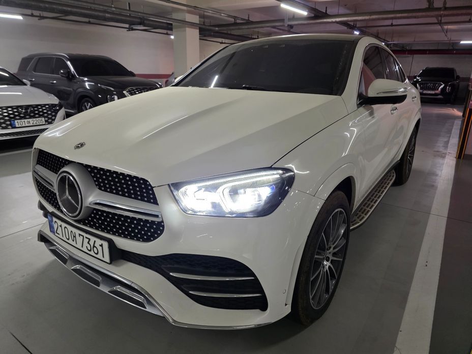 Mercedes-Benz GLE-Class 2023