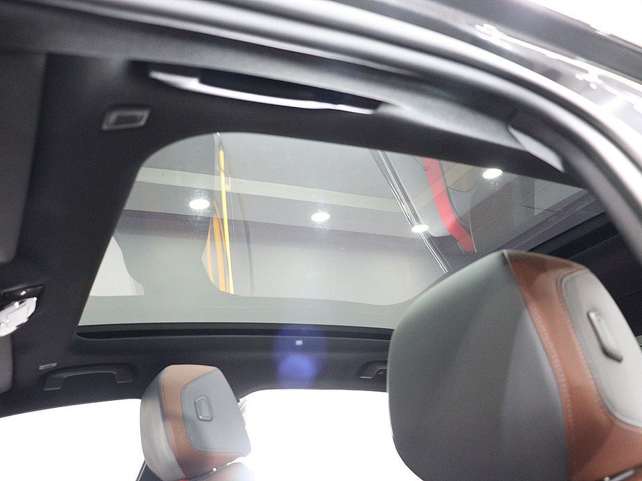BMW i5 2024