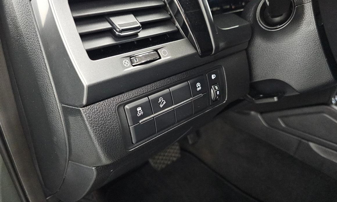 KG_Mobility_Ssangyong Rexton 2023