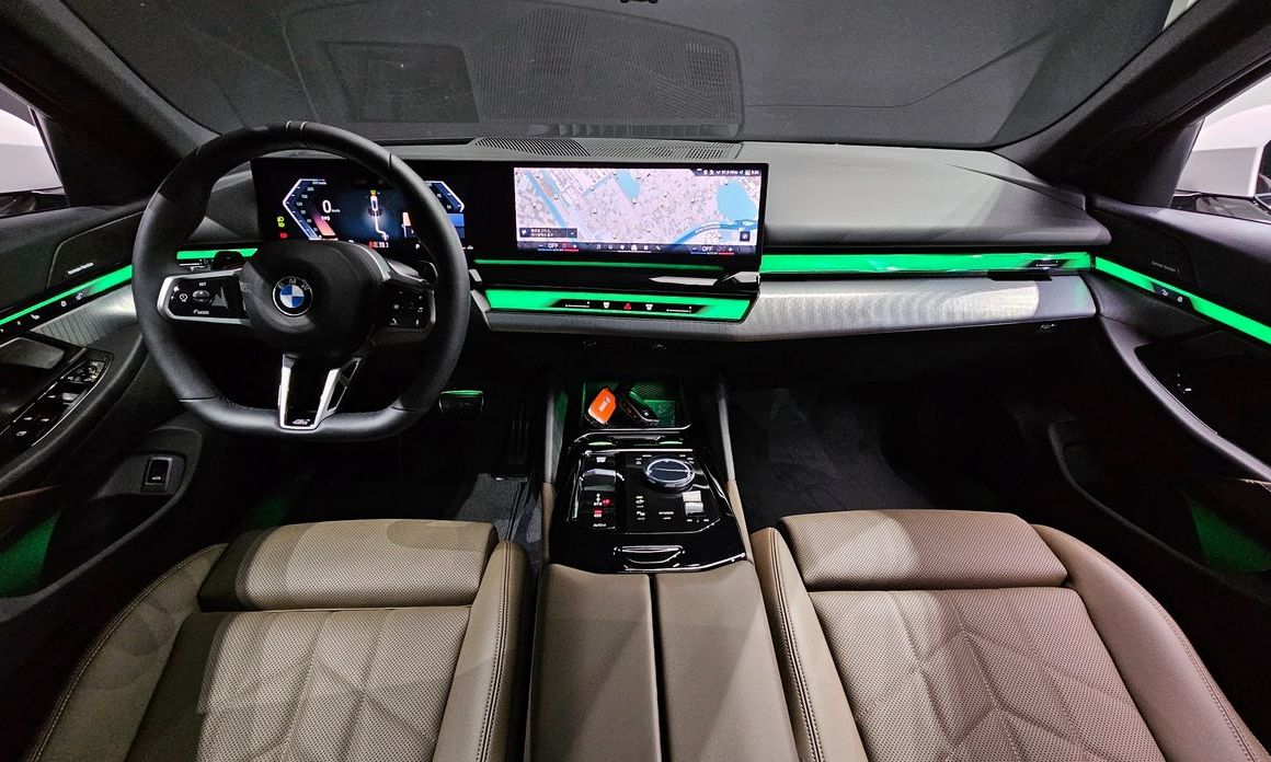 BMW 5-Series 2025