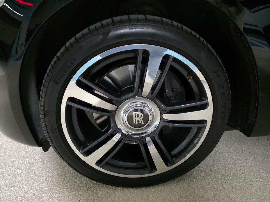 Rolls-Royce Wraith 2016