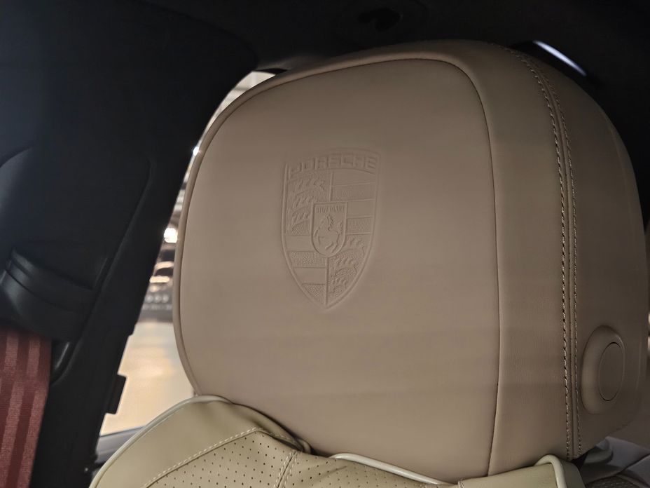 Porsche Cayenne 2023