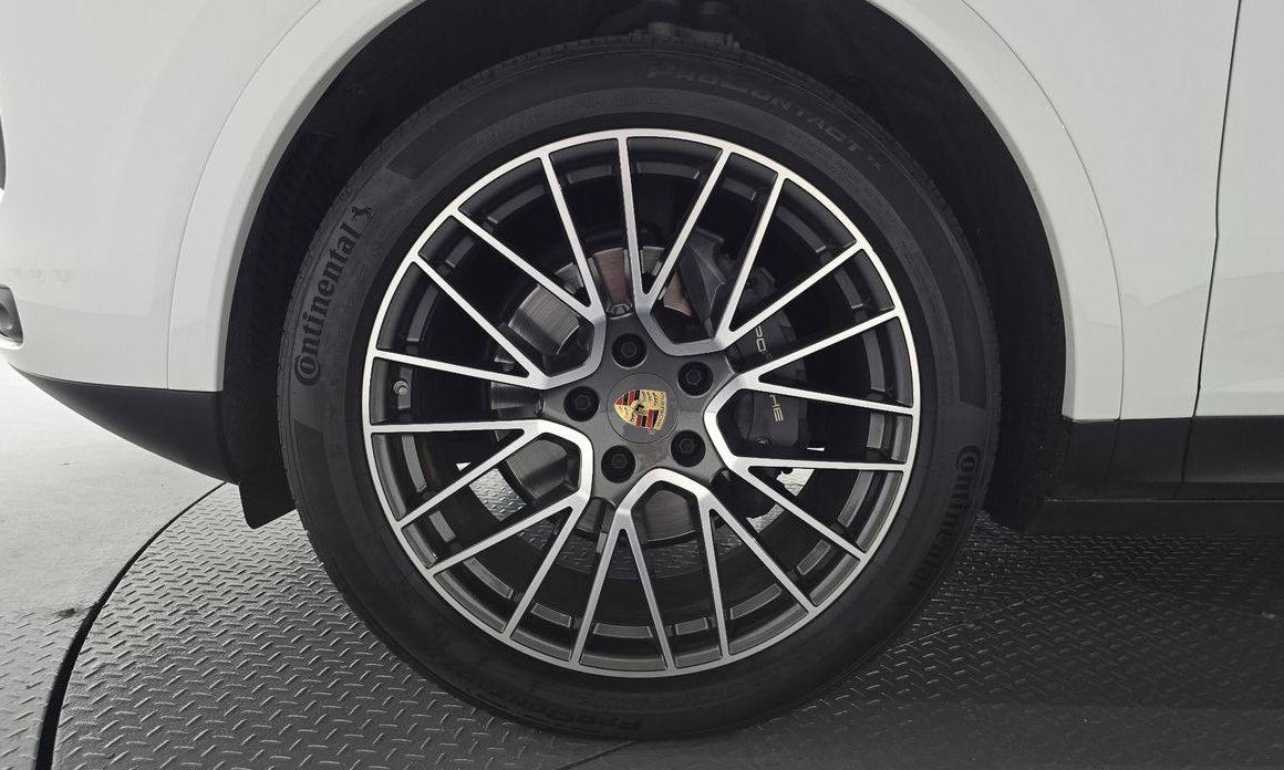 Porsche Cayenne 2023