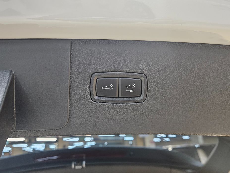 Porsche Cayenne 2023