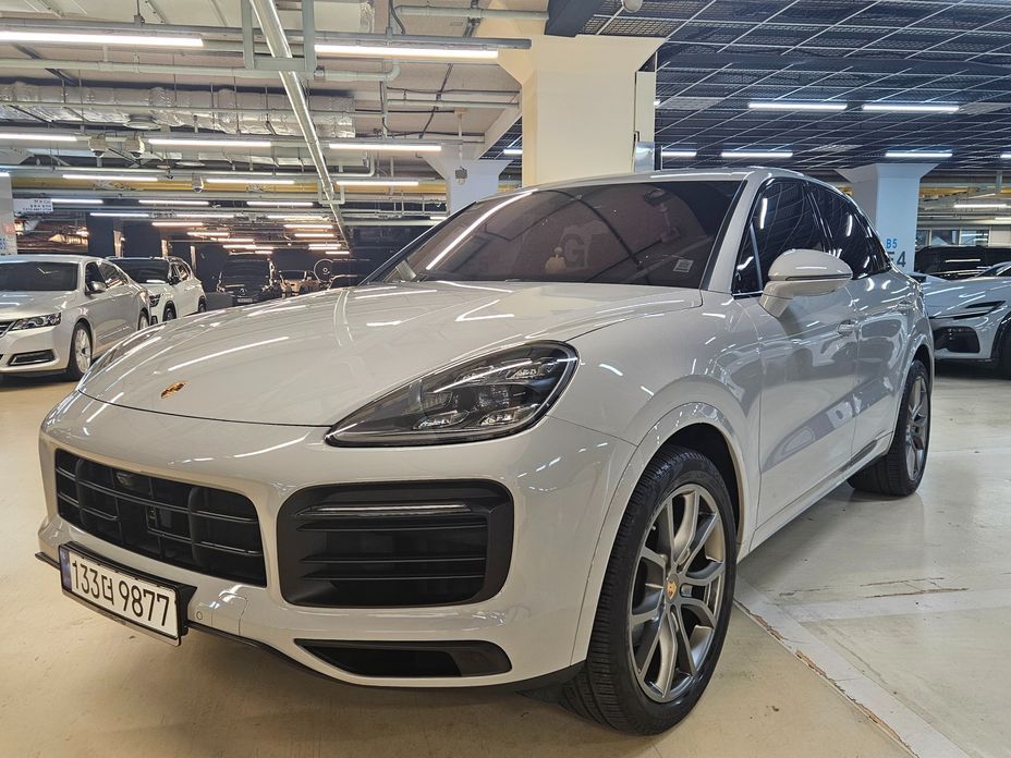 Porsche Cayenne 2023
