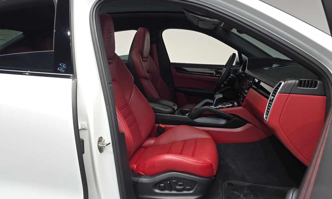 Porsche Cayenne 2023