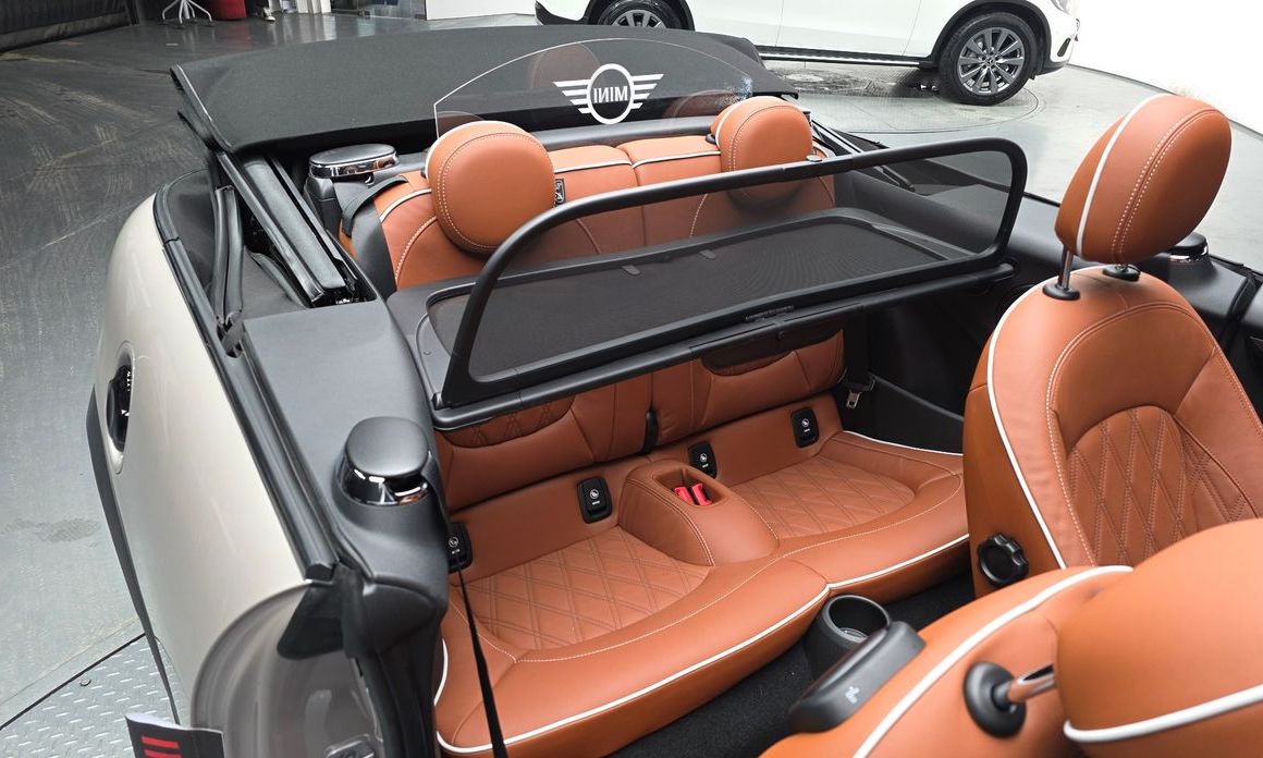 Mini Cooper Convertible 2024