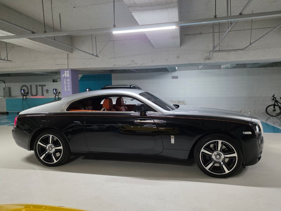 Rolls-Royce Wraith 2016