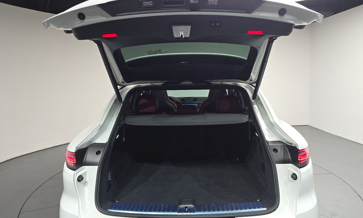 Porsche Cayenne 2023
