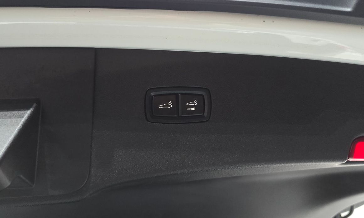 Porsche Cayenne 2023