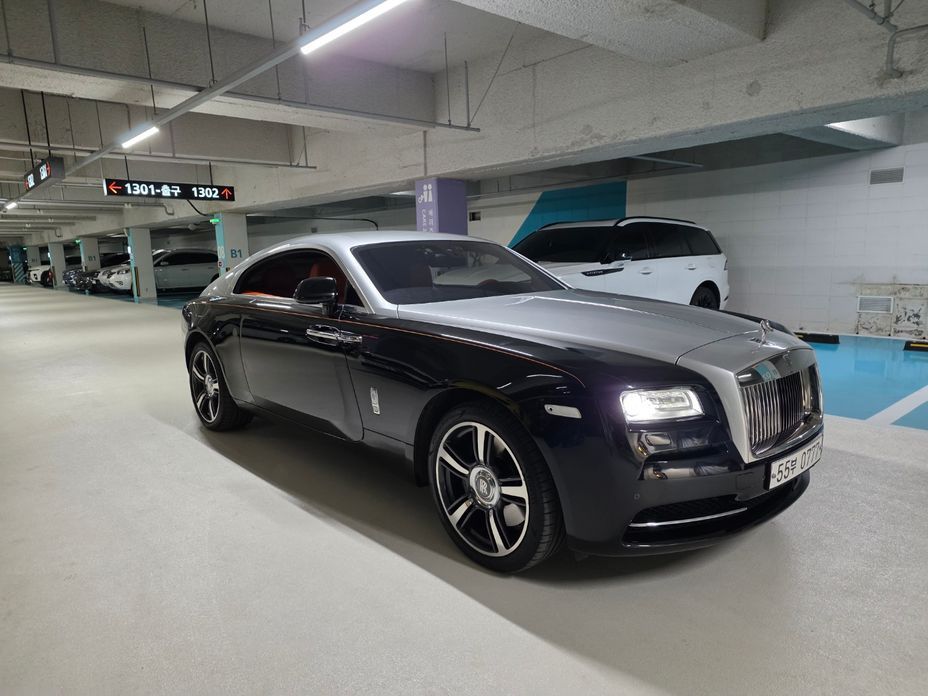 Rolls-Royce Wraith 2016