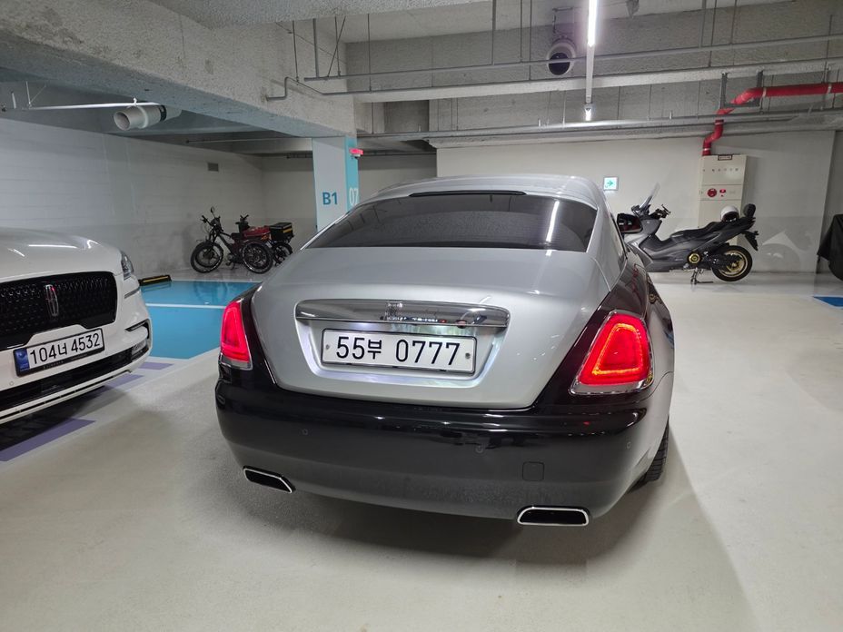 Rolls-Royce Wraith 2016