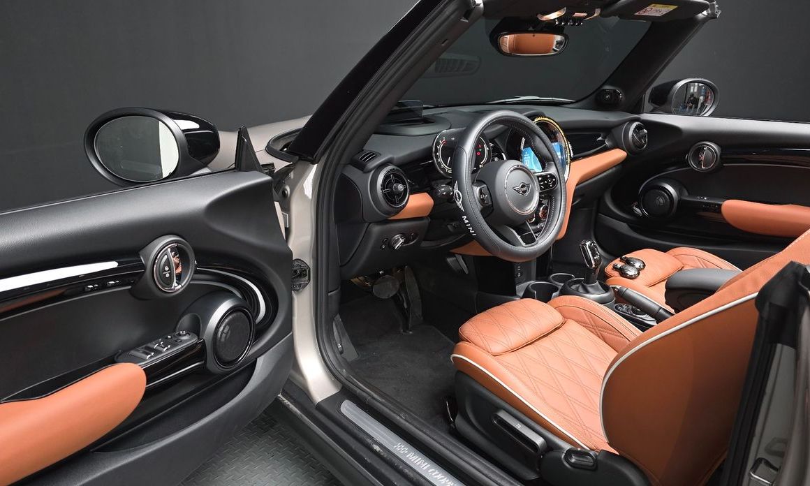 Mini Cooper Convertible 2024