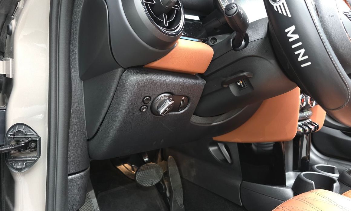 Mini Cooper Convertible 2024