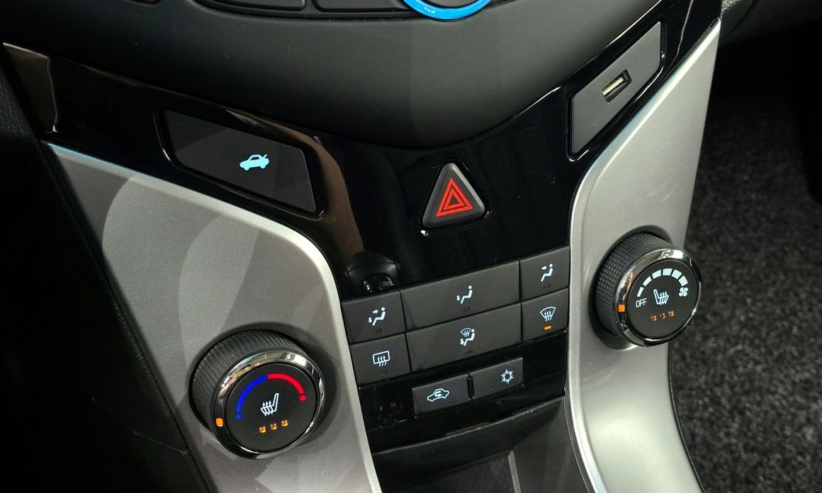 ChevroletGMDaewoo Cruze 2015