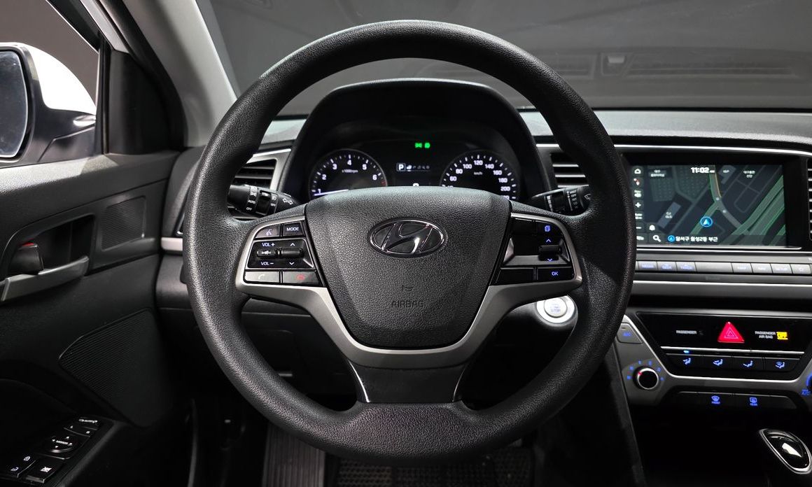 Hyundai AVANTE 2018