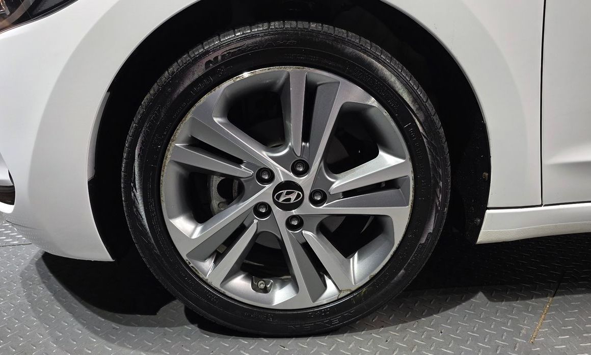 Hyundai AVANTE 2018