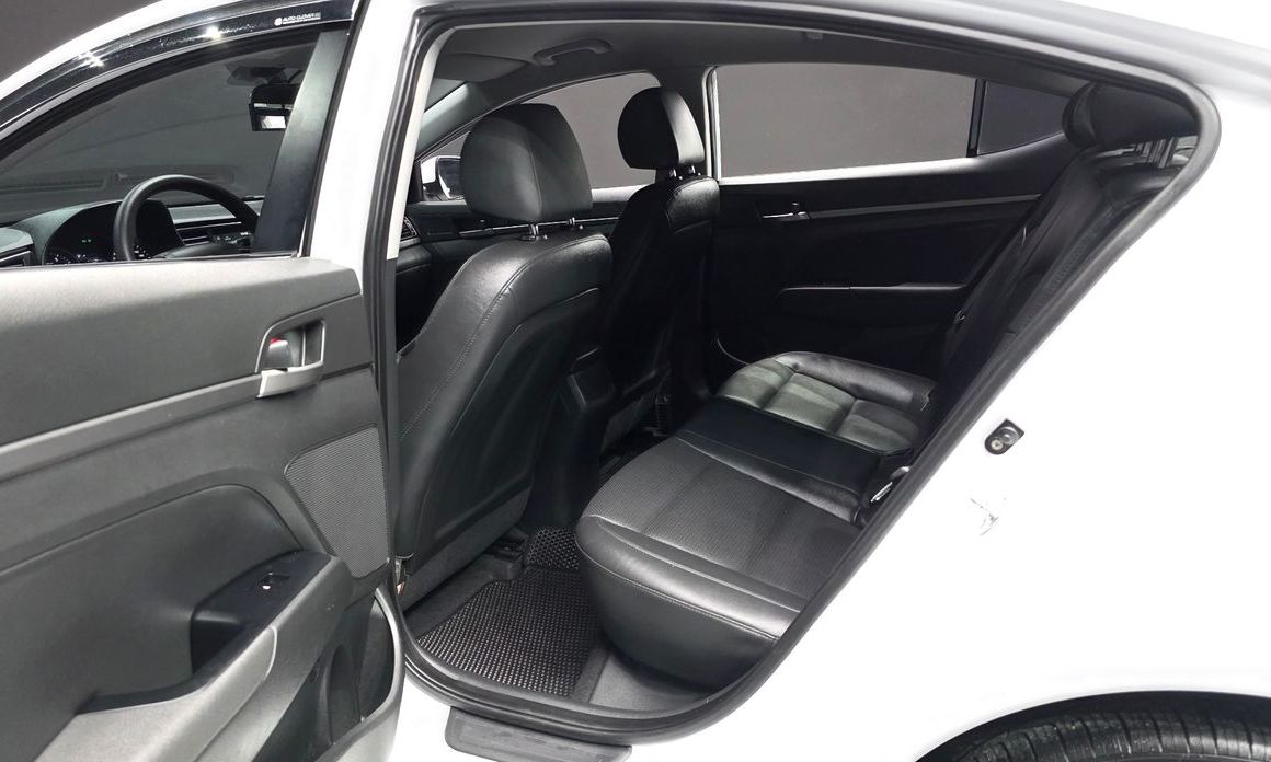 Hyundai AVANTE 2018