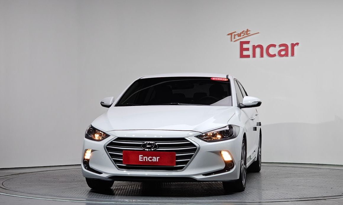 Hyundai AVANTE 2017