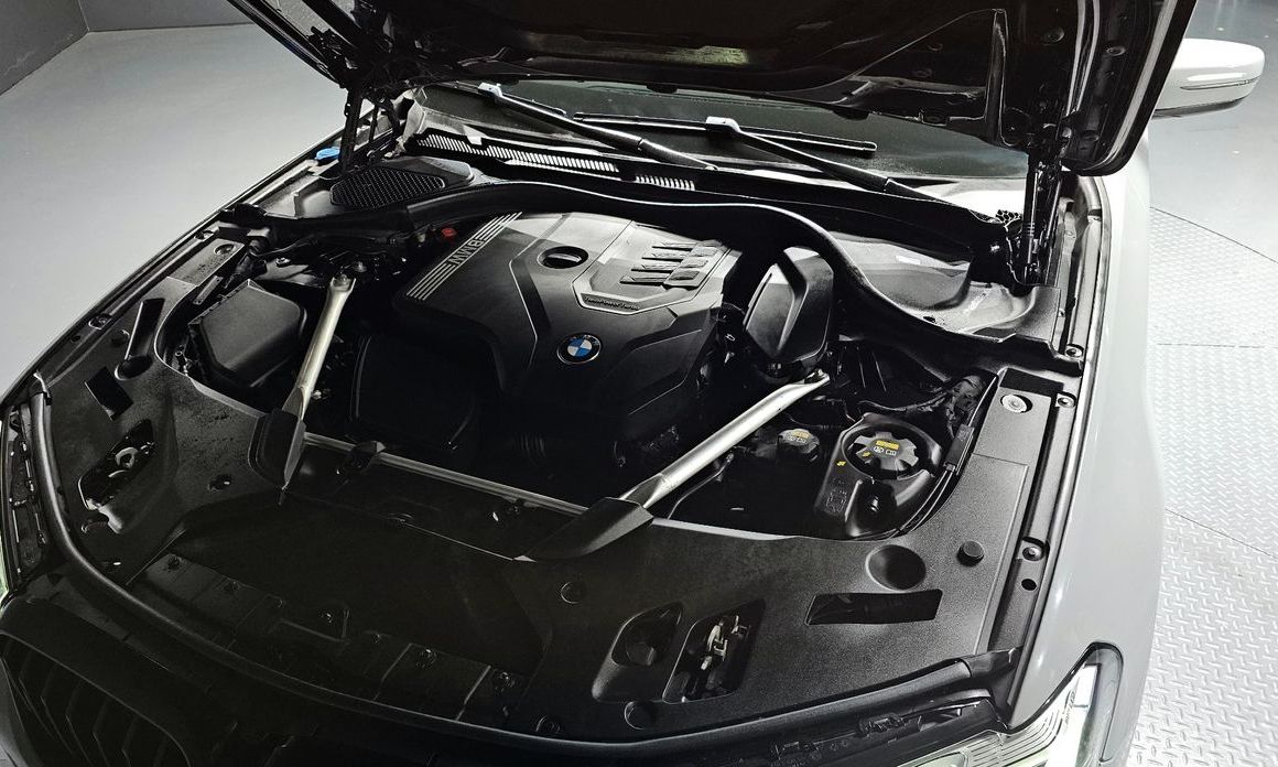 BMW 5-Series 2022
