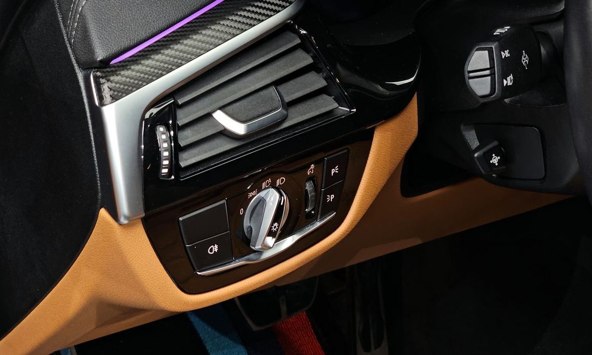 BMW 5-Series 2022