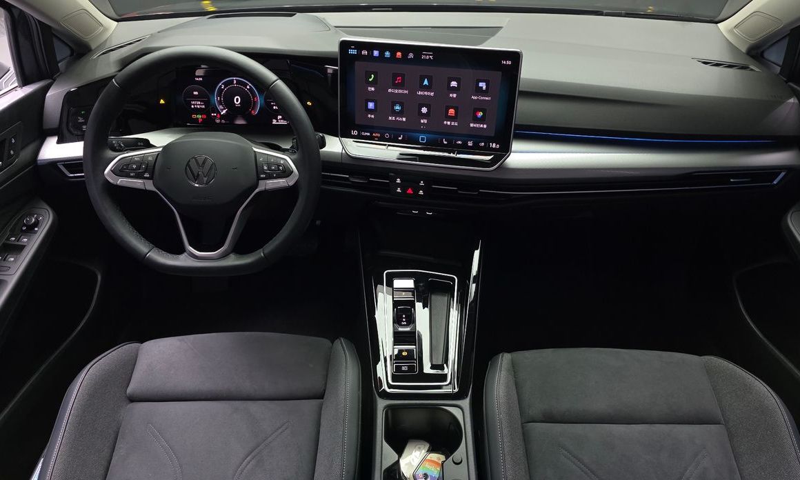 Volkswagen Golf 2025