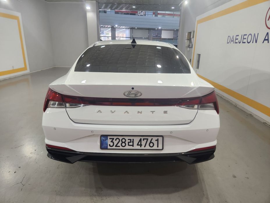 Hyundai AVANTE 2023