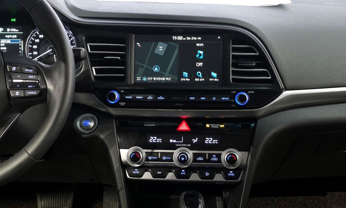 Hyundai AVANTE 2019