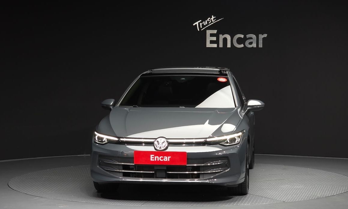 Volkswagen Golf 2025