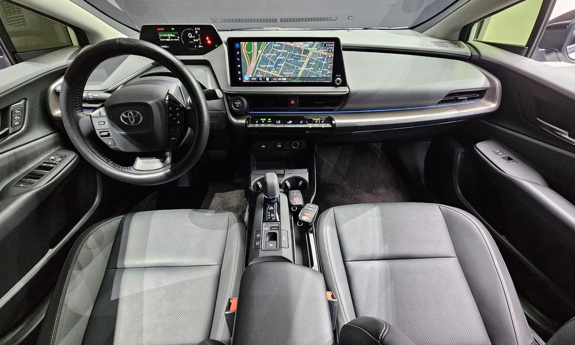 Toyota Prius 2025