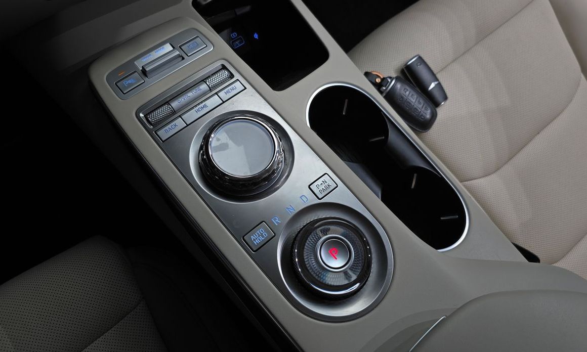 Genesis GV70 2023