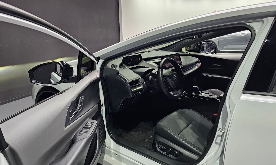 Toyota Prius 2025
