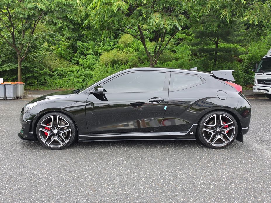 Hyundai Veloster 2021