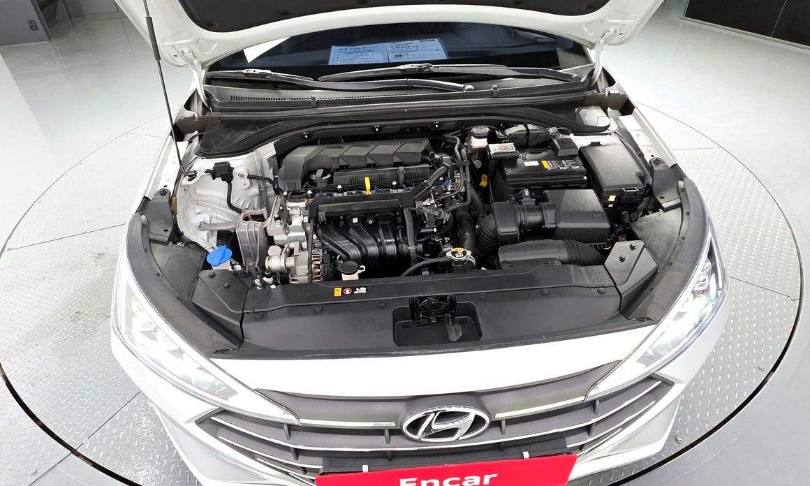 Hyundai AVANTE 2019