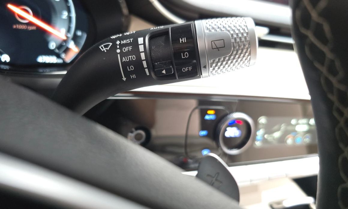 Genesis GV70 2023