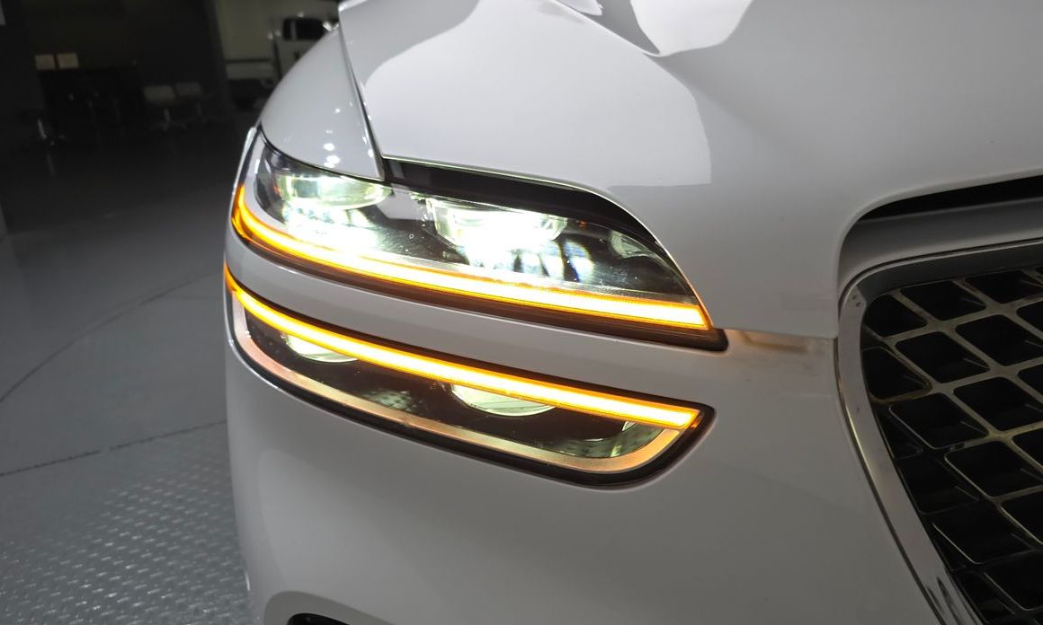 Genesis GV70 2023