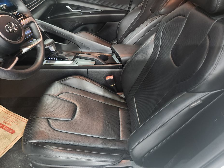 Hyundai AVANTE 2023