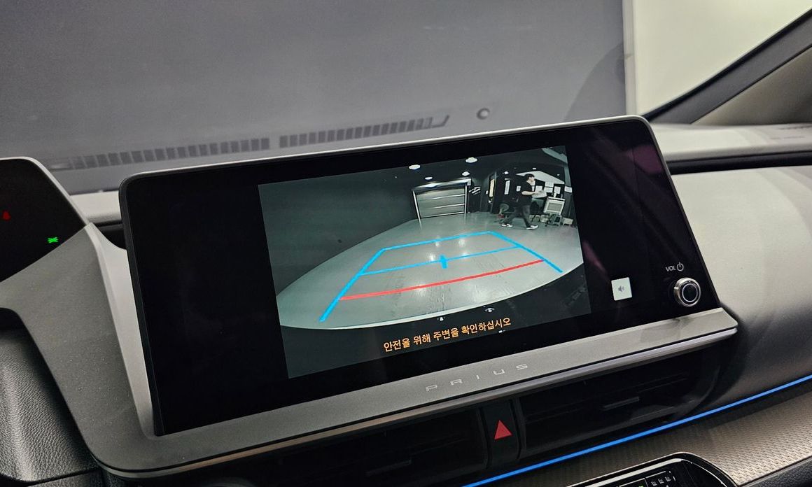 Toyota Prius 2025
