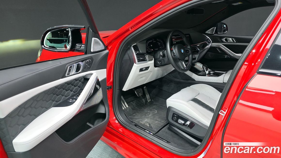 BMW X6M 2022