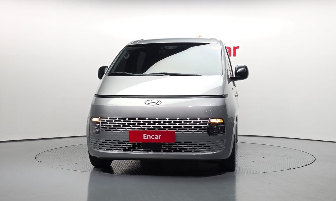 Hyundai Staria 2022