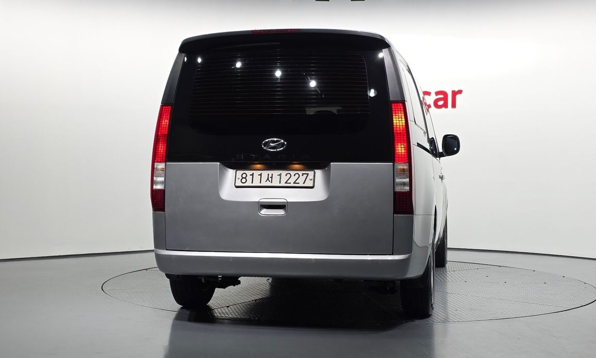 Hyundai Staria 2022
