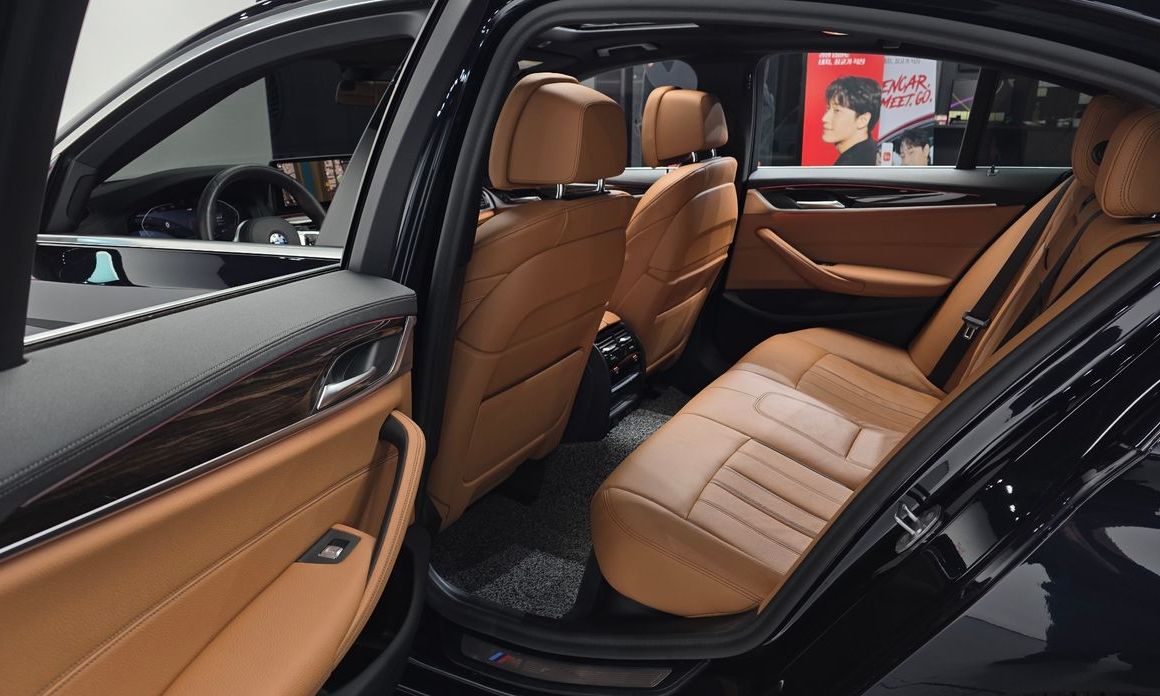 BMW 5-Series 2021