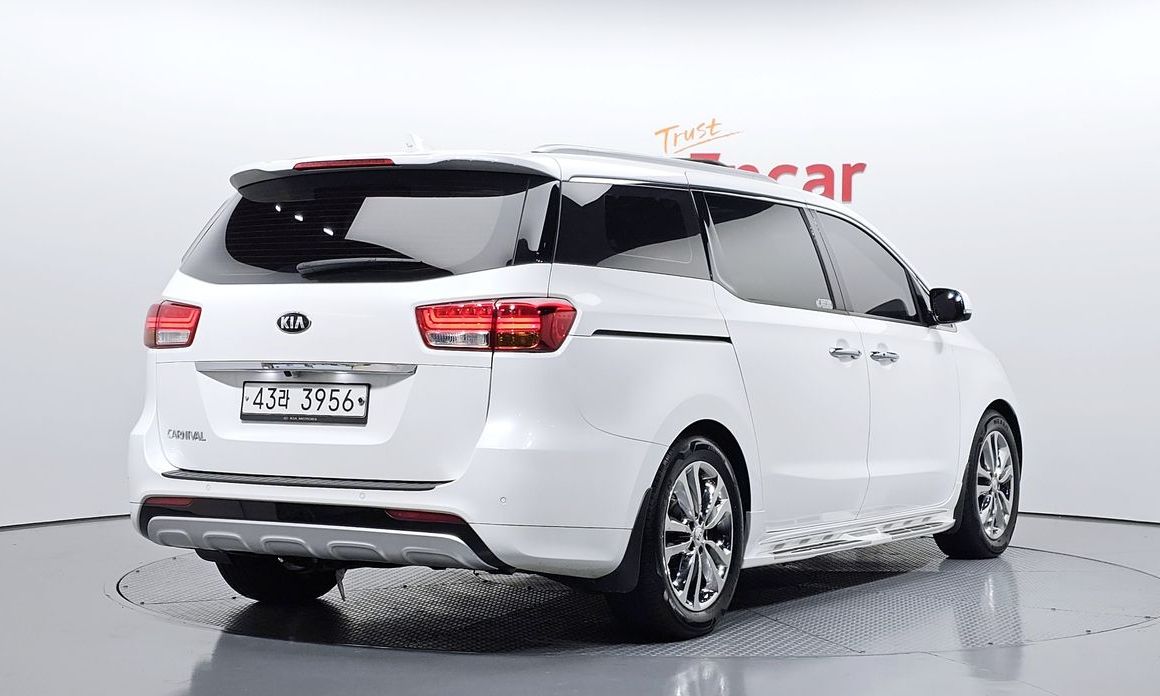 Kia Canival 2018