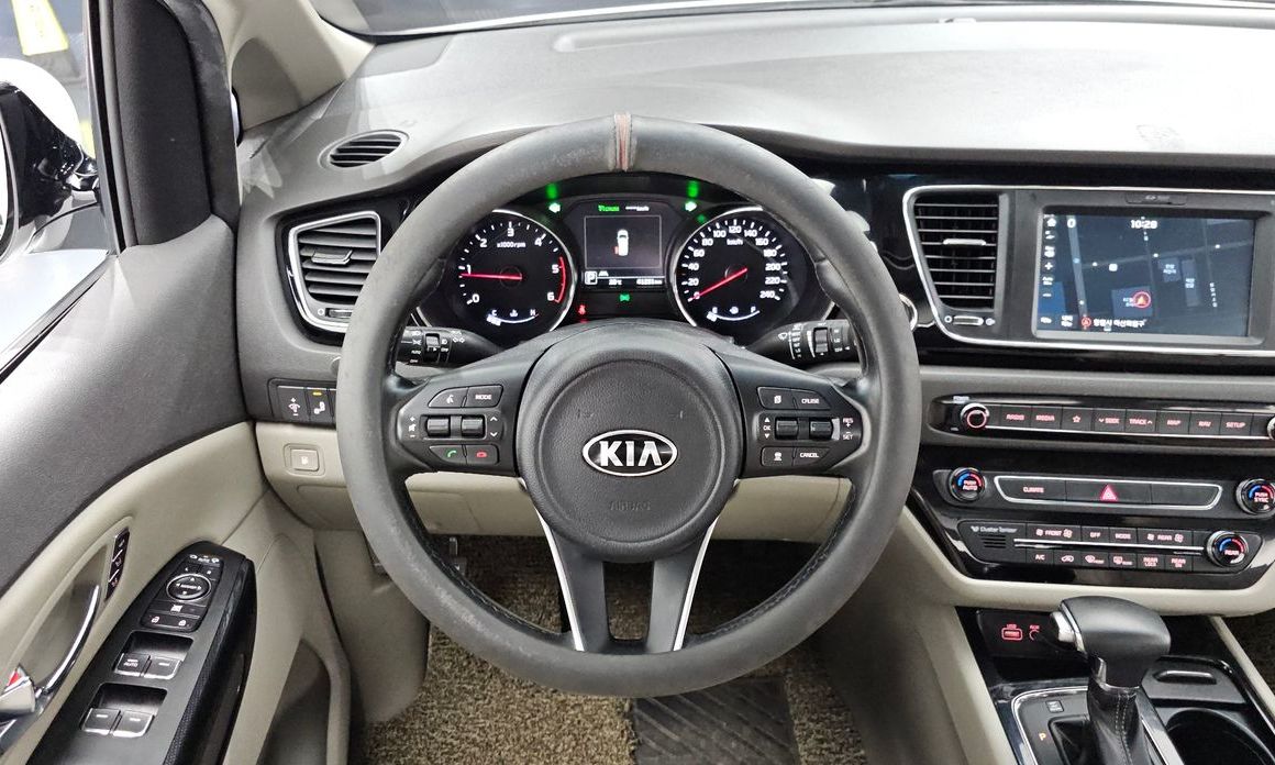 Kia Canival 2018
