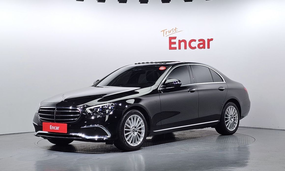 Mercedes-Benz E-Class 2021