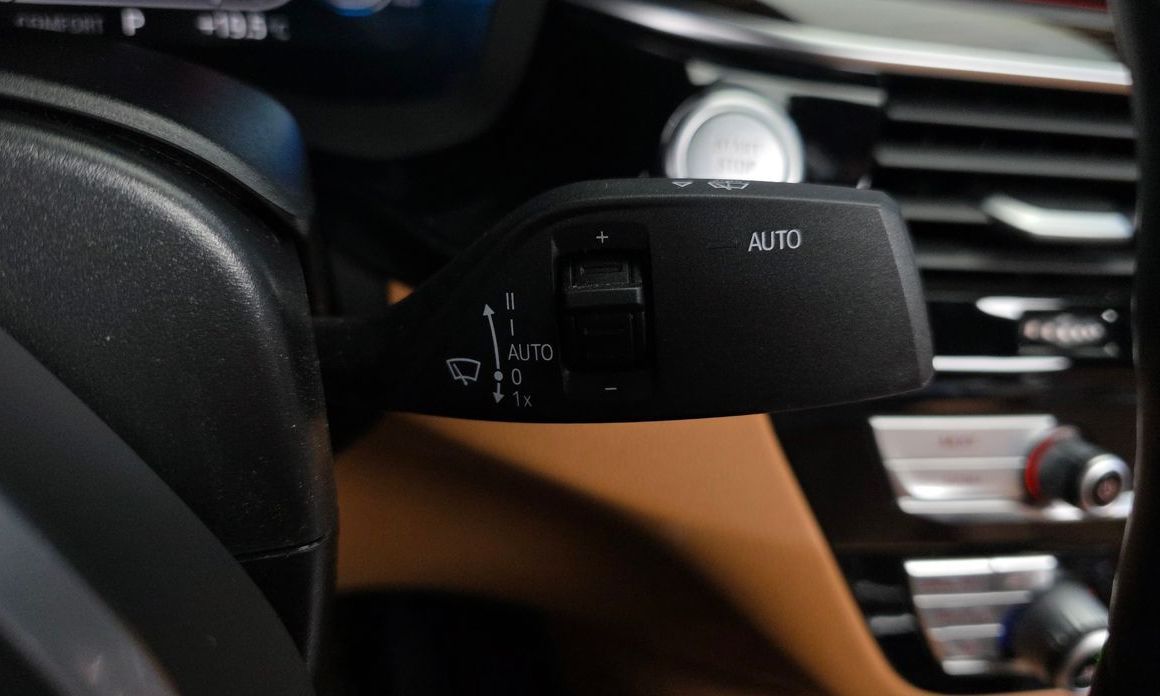 BMW 5-Series 2021