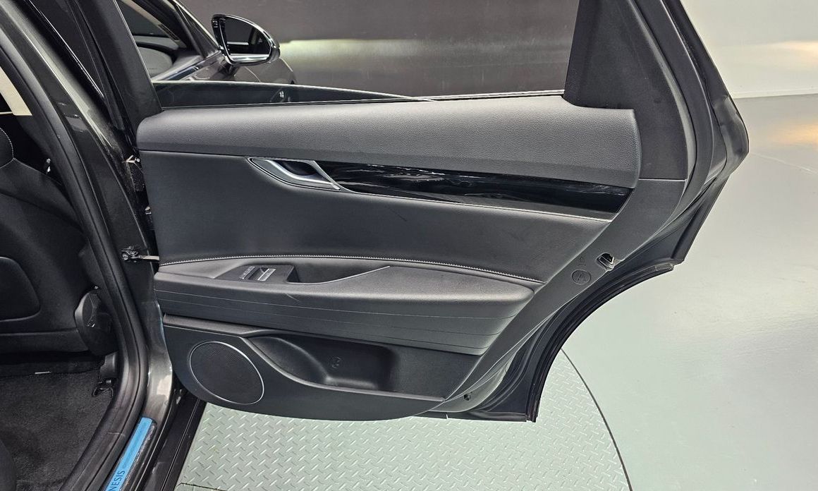 Genesis G80 2024